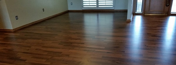 http://www.apchardwoodfloor.com/hardwood-floor/an-alternative-to-rrfinishing-you-hardwood-floors/