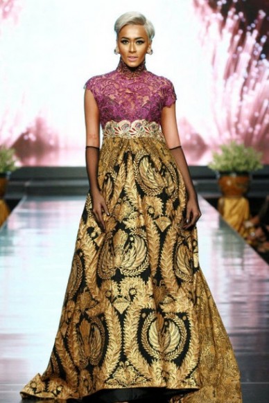  Model  Kebaya Modern Kombinasi Batik  gebeet com