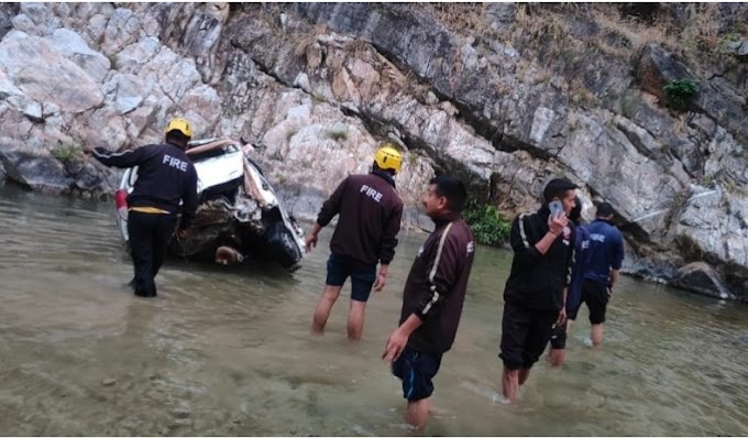 Bageshwar : दुःखद घटना बालीघाट-धरमघर मोटर मार्ग पर खाई में गिरी ऑल्टो कार, चार की मौत