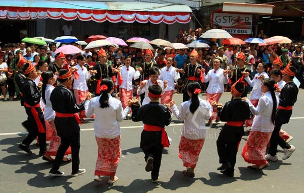 yakni salah satu tarian tradisional Indonesia yang berasal dari kebudayaan masyarakat et Tari Maengkat, Sejarah, Gerakan, dan Pembahasan Lengkap