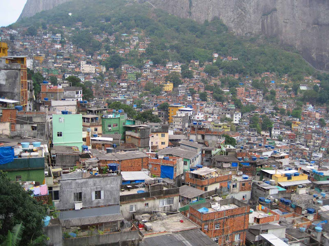 ze viagem foto favela rio