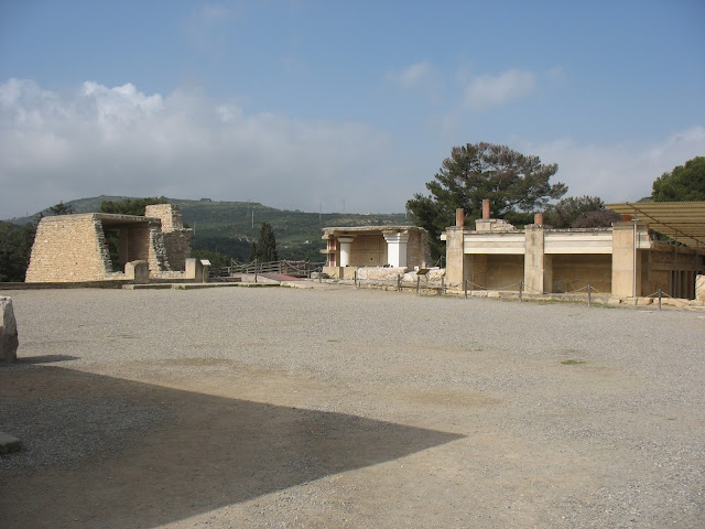 cite-de-knossos-2011