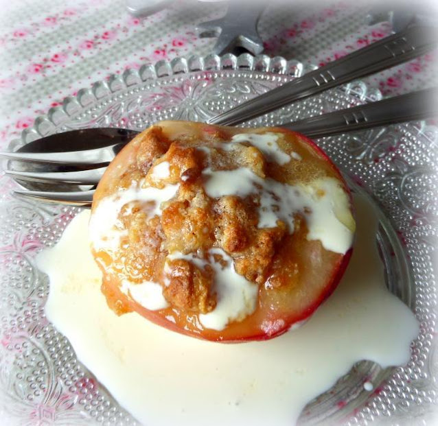 Amaretti Stuffed Peaches