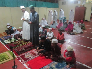 Pelaksanaan Sholat Hajat Persiapan US/M Kelas VI MI Al Raudlah