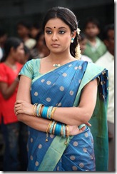 Tanu shree Dutta in blue _Saree_hot