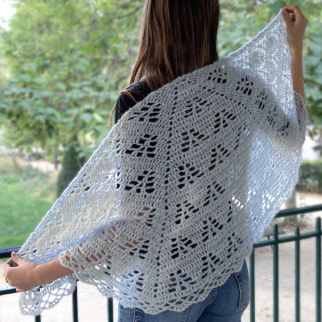 Eiffel tower shawl to crochet