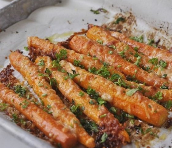 Parmesan Roasted Carrots #Veggies #Vegetarian