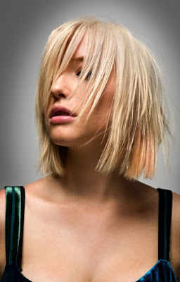 latest new short blonde hair style 2009 -http://myhaircuts.blogspot.com