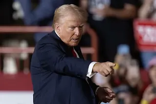 Donald Trump cita rumores de fraude eleitoral na Filadélfia