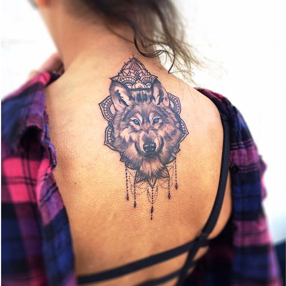 Tatuagem de Lobo - 98 ideias para se inspirar