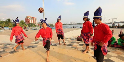 Sepak Takraw - Malaysian Traditional Games