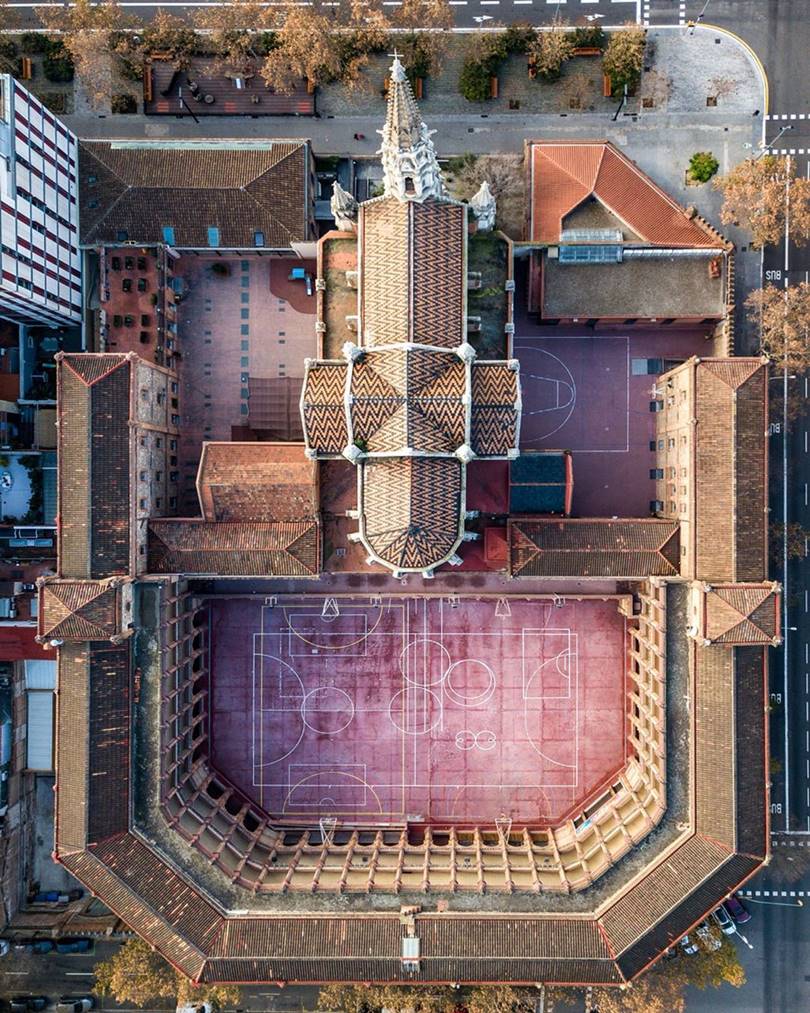 A Fascinating Photo Series 'Barcelona from Above'