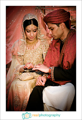 Beautiful Couple wedding Pictures Latest Couple Wedding Dresses Pakistani Couple Wedding Day Pictures Beautiful Pakistani Brides Bridal Dresses Bridal Make Up Bridal Jewellery