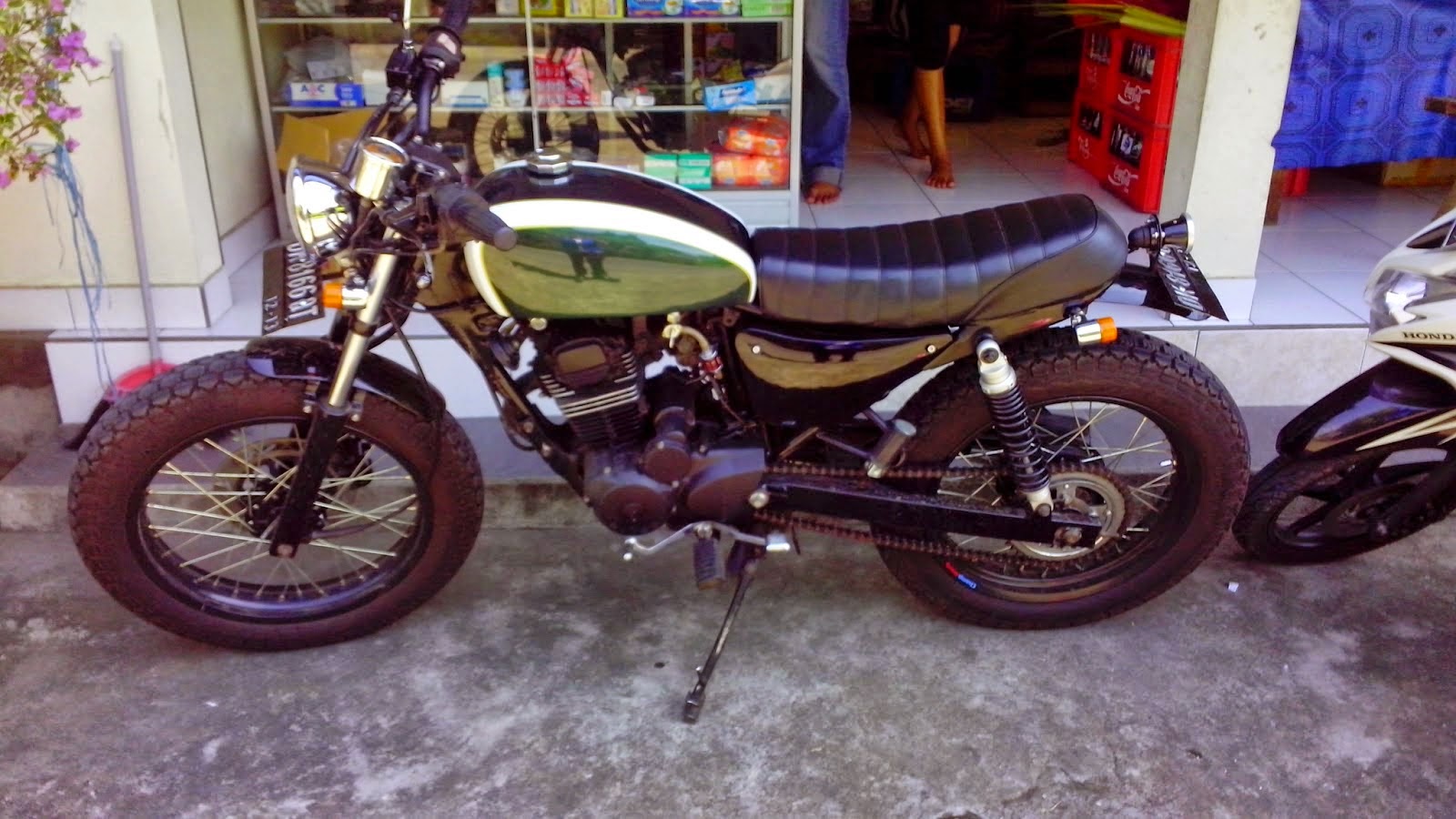 November 2014 JAP STYLE BRAT STYLE CAFE RACER CUSTOM