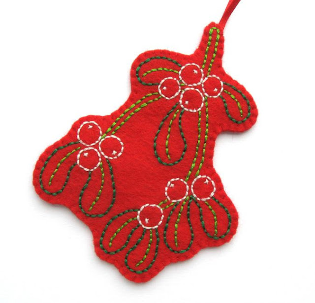 https://www.etsy.com/listing/214026786/embroidered-mistletoe-ornament-felt