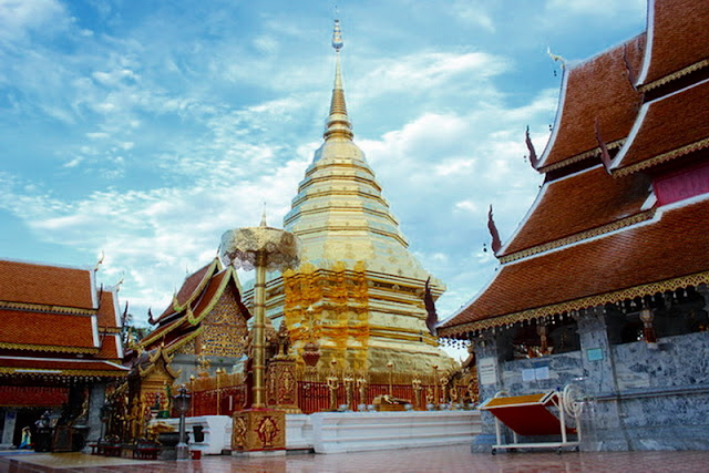 monk trail trek, monk trail trekking, monk trail treks, doi suthep trek, doi suthep treks, doi suthep trekking, trekking at doi Suthep, trekking in doi suthep