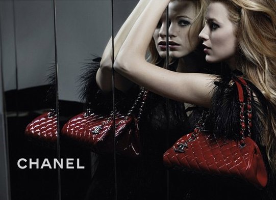 blake lively chanel mademoiselle bag. Picture du Jour: Blake Lively