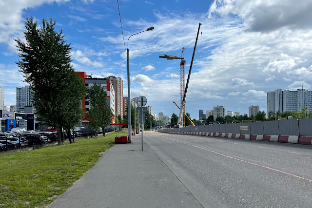 Дмитровское шоссе, строительная площадка станции метро Яхромская