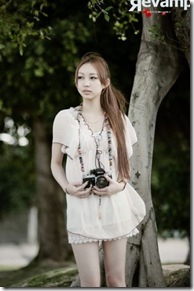 cute_female_photographers_640_14