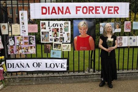 pictures of princess diana car crash. princess diana car crash