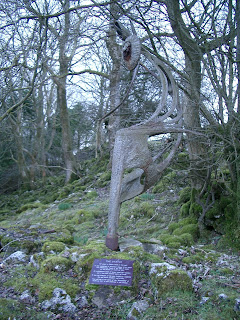 picture of metal sculpture