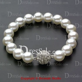 http://www.dressale.com/absorbing-wedding-strand-bracelet-with-exquisite-pearls-for-various-occasions-p-47025.html