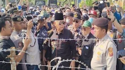 Menurut Majelis Ulama Indonesia Pondok Pesantren Al Zaytun Terafiliasi NII