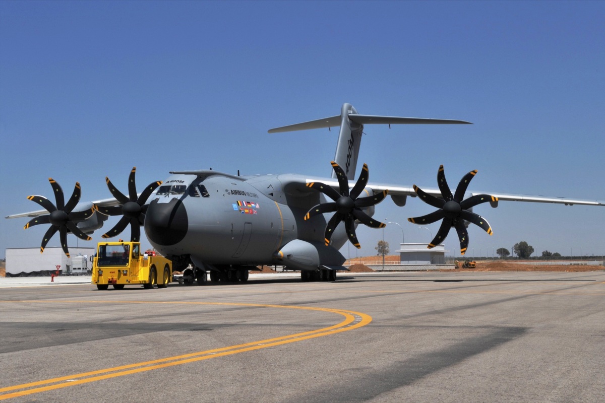 Airbus A400M (two) aircraft photo gallery | AirSkyBuster