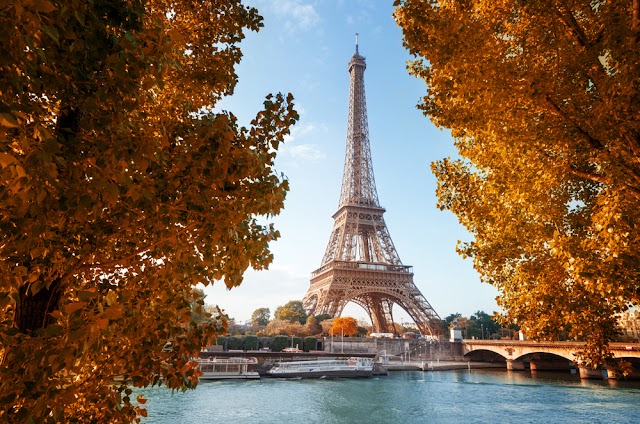 How To Travel Paris, On A Budget