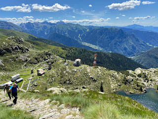 The trail above Villaggio ENEL.