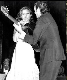 Lolita Flores junto a su padre en los 70'