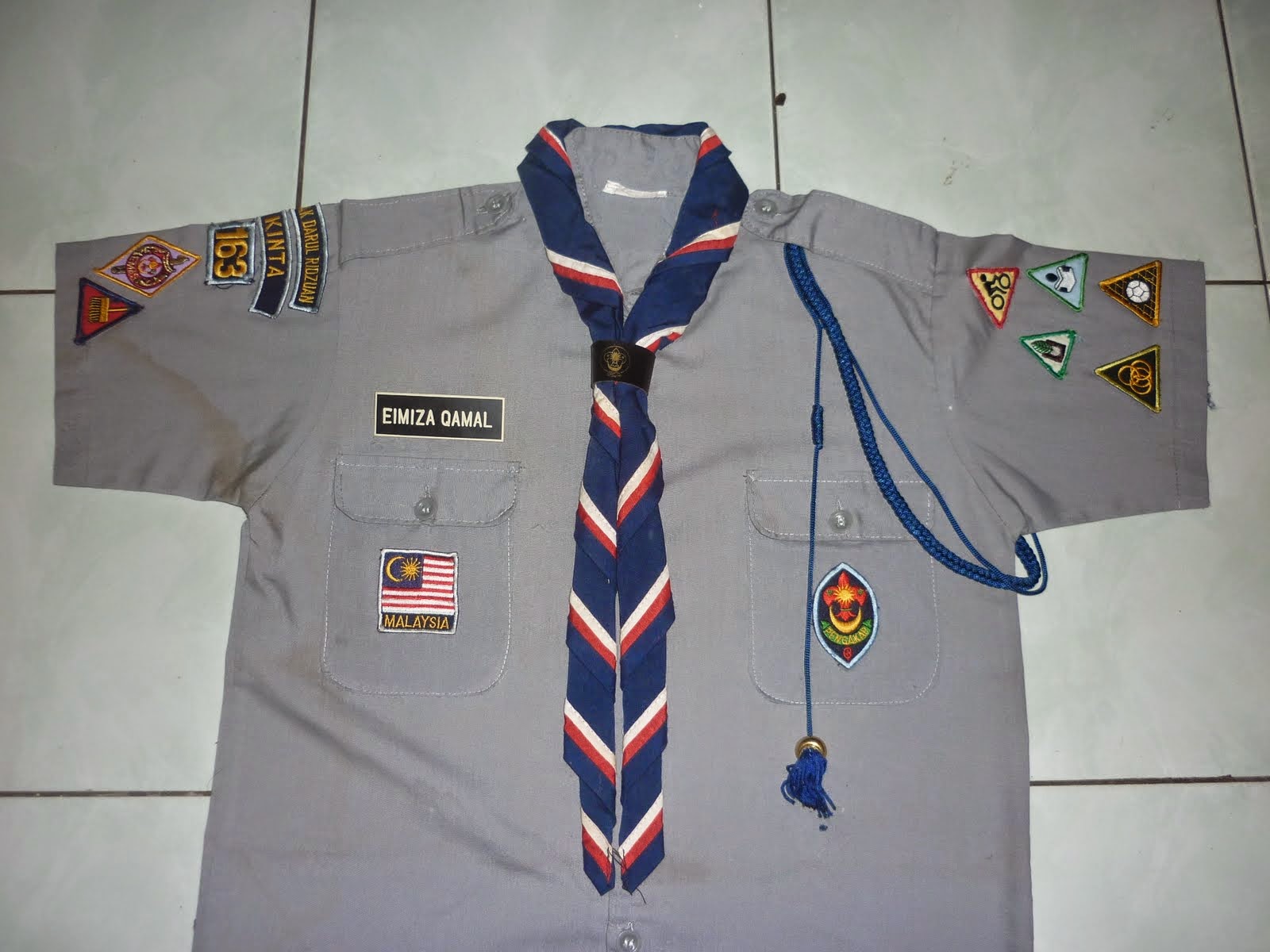 CARA PEMAKAIAN SERAGAM  PENGAKAP Dx Uniform