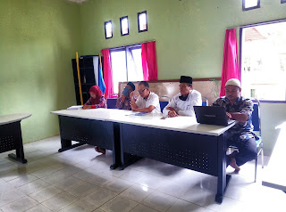 Kepala Desa Tanjung Bakau Rapat Perubahan APB-DES dan Pembentukan Tim Verifikasi Dana BLT