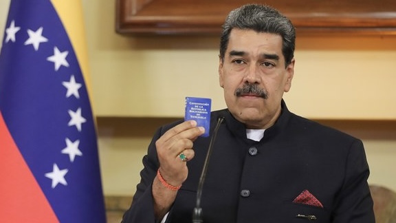 Presidente Maduro: “La oposición se arrastra a los intereses de la Casa Blanca"
