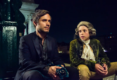 Gael Garcia Bernal photo from Mozart in the Jungle Season 3 (6)