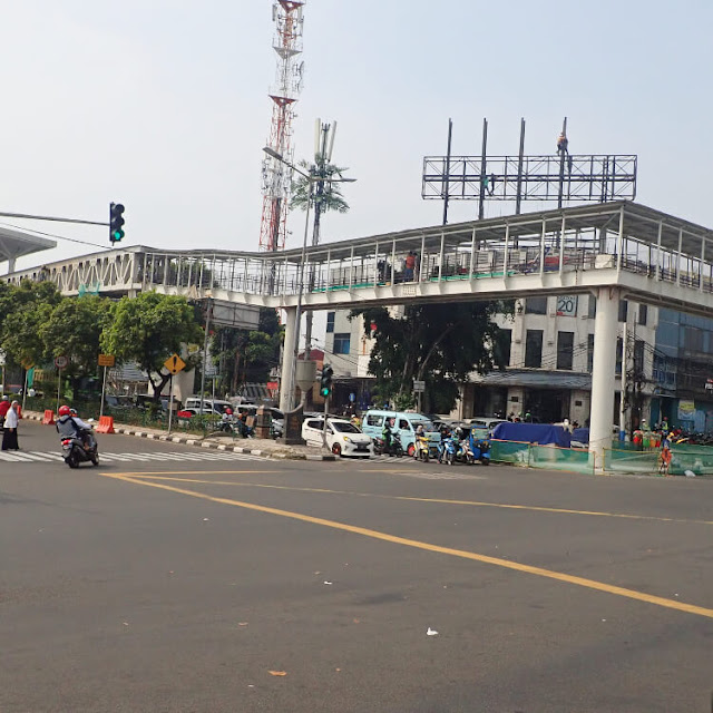 halte busway pemuda rawamangun