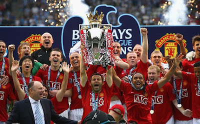 Manchester United (MU) Juara Liga Inggris 2011