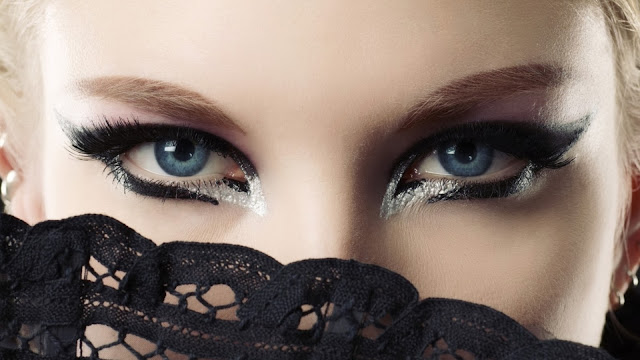 beautiful eyes HD Wallpaper Free