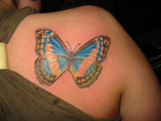 Back Shoulder Tattoo Designs Collection of 201112 shoulder tattoo women