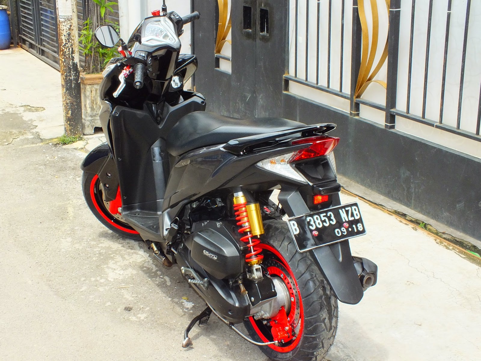 Doctor Matic Klinik Spesialis Motor Matic HONDA VARIO125 Modif