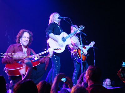 Viv, Joe, & Phil - Def Leppard - 2008