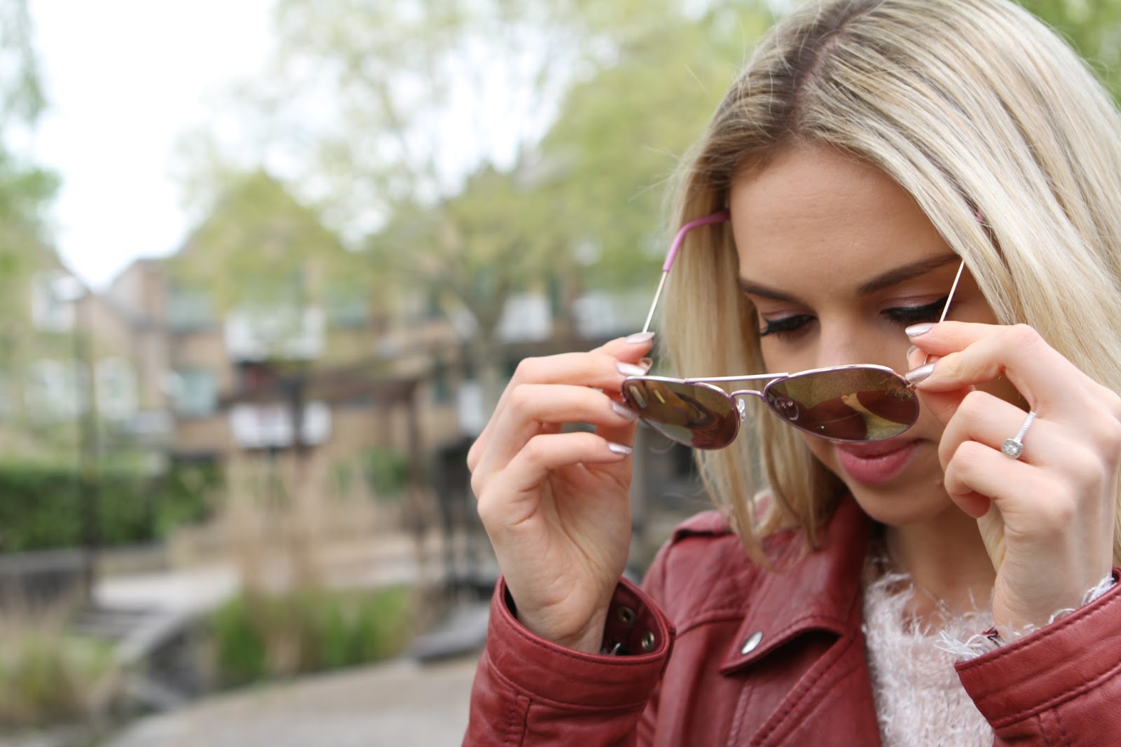 pink mirrored aviator sunglasses