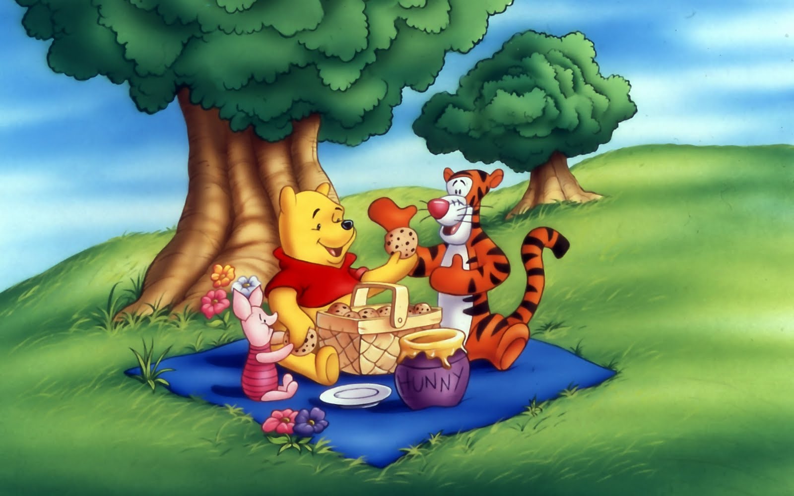 Winnie-the-Pooh-Wallpaper-winnie-the-pooh.jpg