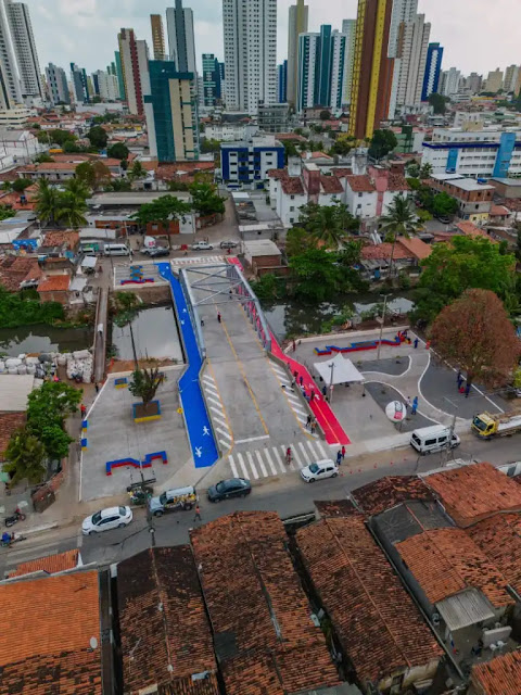 Prefeito Cícero Lucena inaugura ponte e autoriza pavimentação de mais 11 ruas no bairro São José