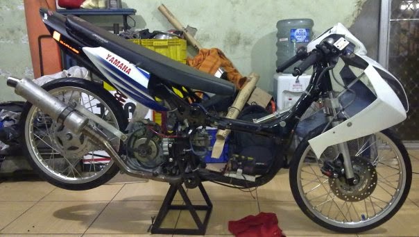  Modifikasi Motor Yamaha Mio Nouvo Drag Race Modifikasi 