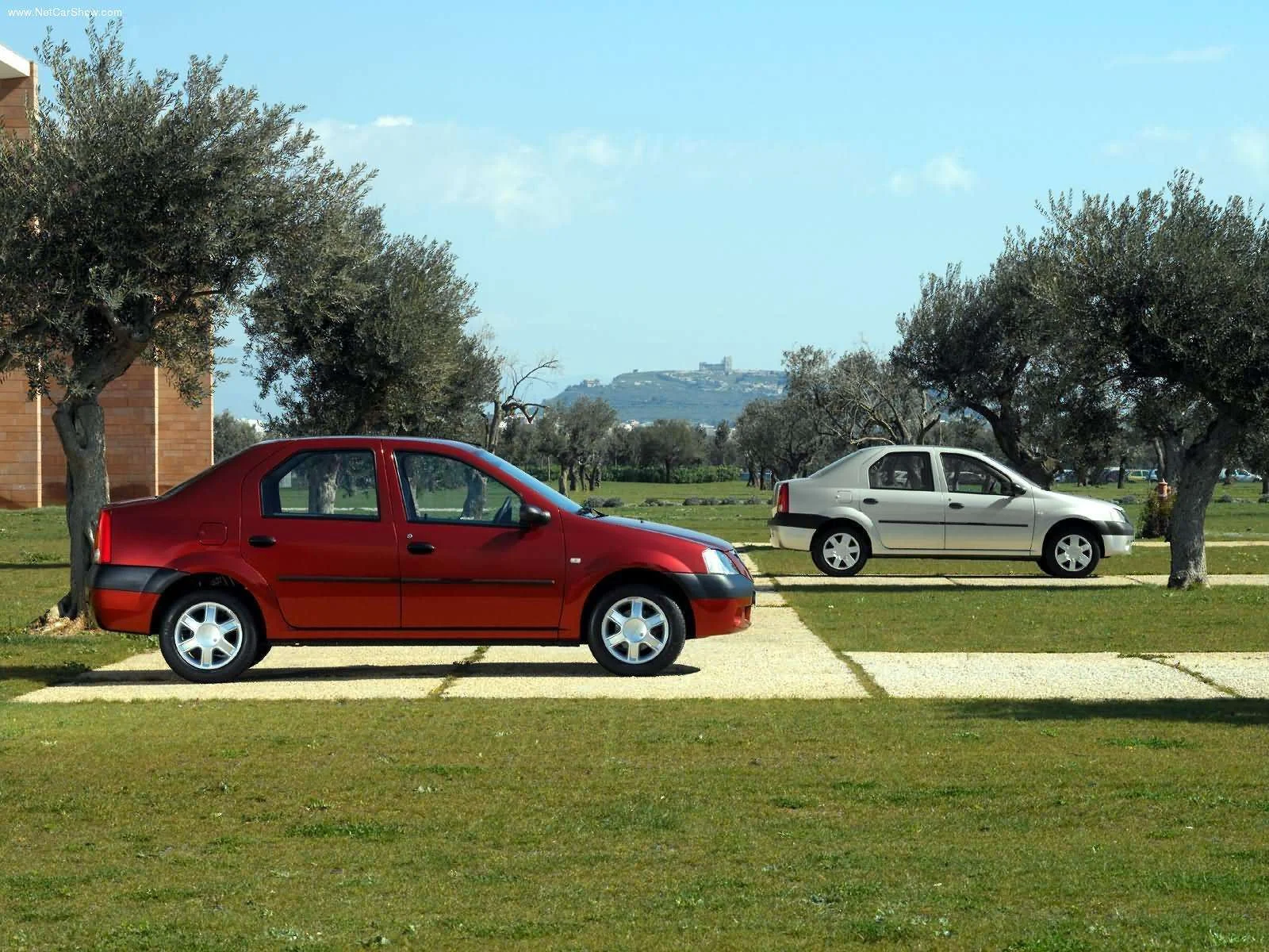 Hình ảnh xe ô tô Dacia Logan 1.6 MPI 2005 & nội ngoại thất