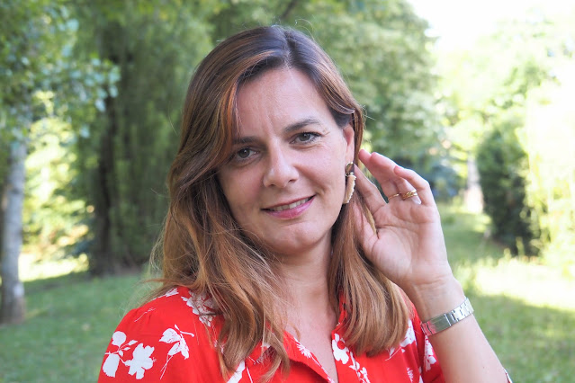 Robe rouge à fleurs Goa, look du jour, jonc bangle up, les petites bulles de ma vie