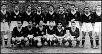 Selección  de ESPAÑA - Temporada 1940-41 - Quincoces, Campanal, Rovira, Echevarría, Ipiña, Pérez, Oceja, Jorge, Mieza; Gorostiza, Campos, Escolá, Epi, Germán y Gabilondo - PORTUGAL 2 (Peyroteo 2), ESPAÑA 2 (Campanal y Escolá) - 12/01/1941 - Partido amistoso - Lisboa, Campo das Salesias - Alineación: Pérez (Echevarría, 42'); Mieza, Oceja; Gabilondo, Rovira, Ipiña; Epi, Jorge (Escolá, 46'), Campanal, Campos y Gorostiza