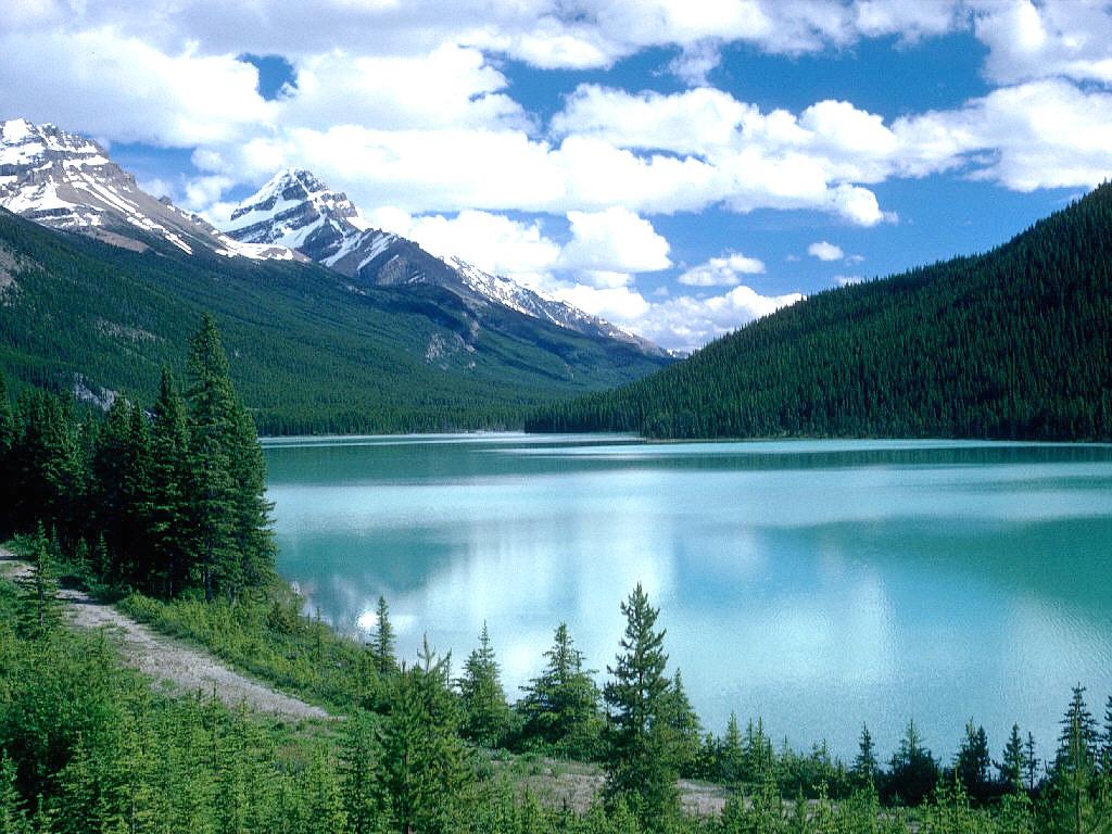 Wallpapers and pictures: Lake in Canada nature wallpaper