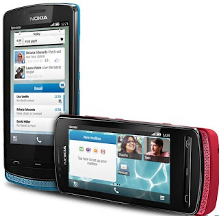 Spesifikasi Nokia 700